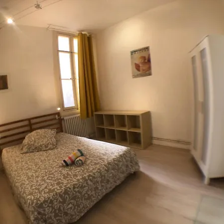 Comedie Appart Cosy 70m2 T3 Coeur De Ville Montpellier