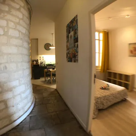 Apartment Comedie Appart Cosy 70m2 T3 Coeur De Ville Montpellier
