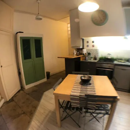 Comedie Appart Cosy 70m2 T3 Coeur De Ville Montpellier